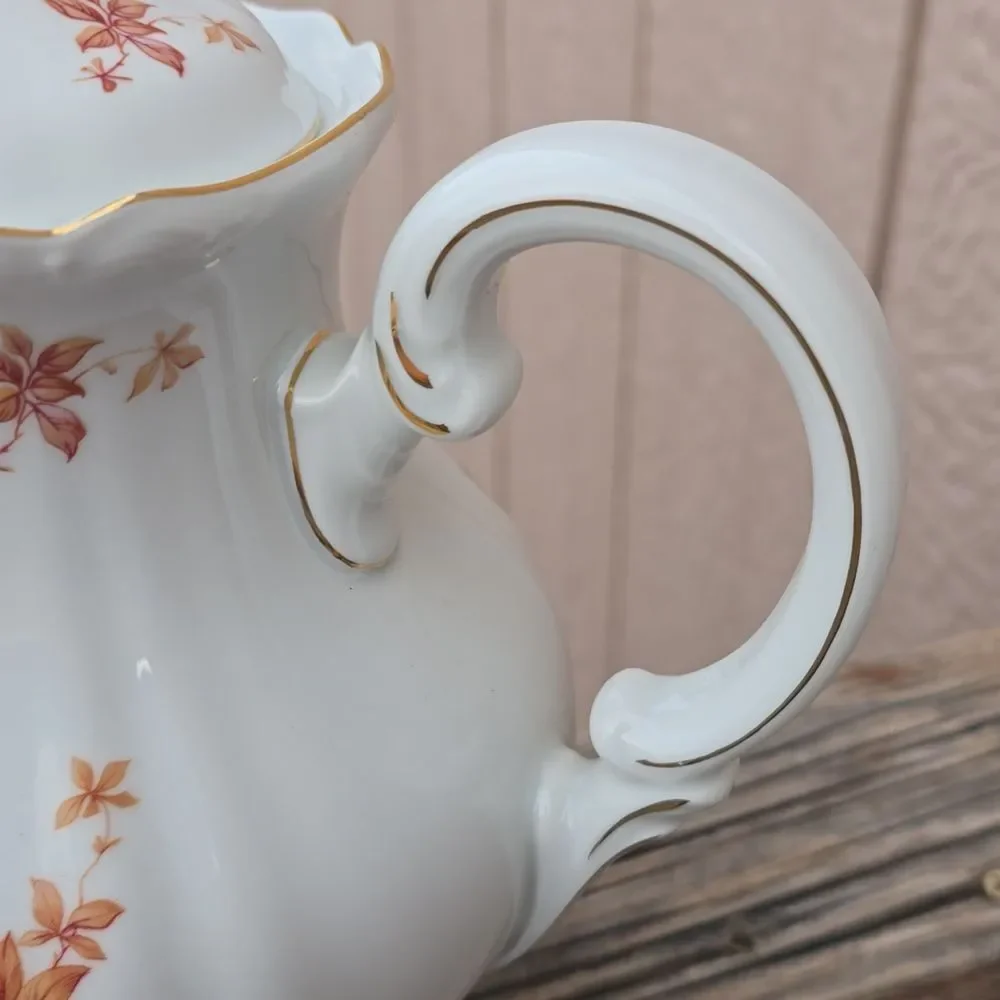 Hutschenreuther Arzberg Bavaria INGEBORG Lotus Floral Gold Trim Teapot – 857